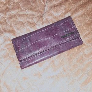 NWOT Faux Purple Alligator Wallet